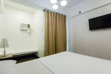 San Agustin Residences Makati City Bagian luar foto