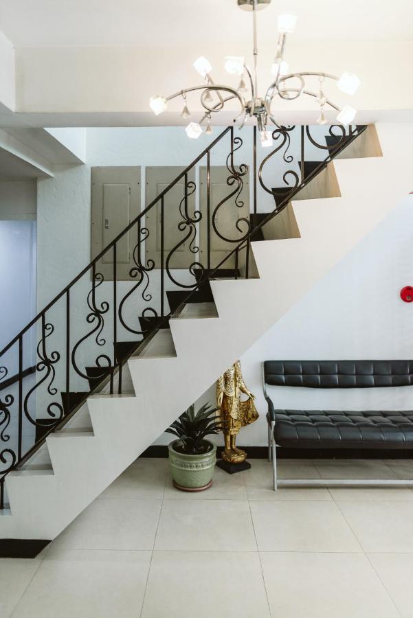 San Agustin Residences Makati City Bagian luar foto