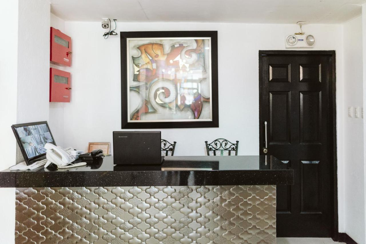 San Agustin Residences Makati City Bagian luar foto
