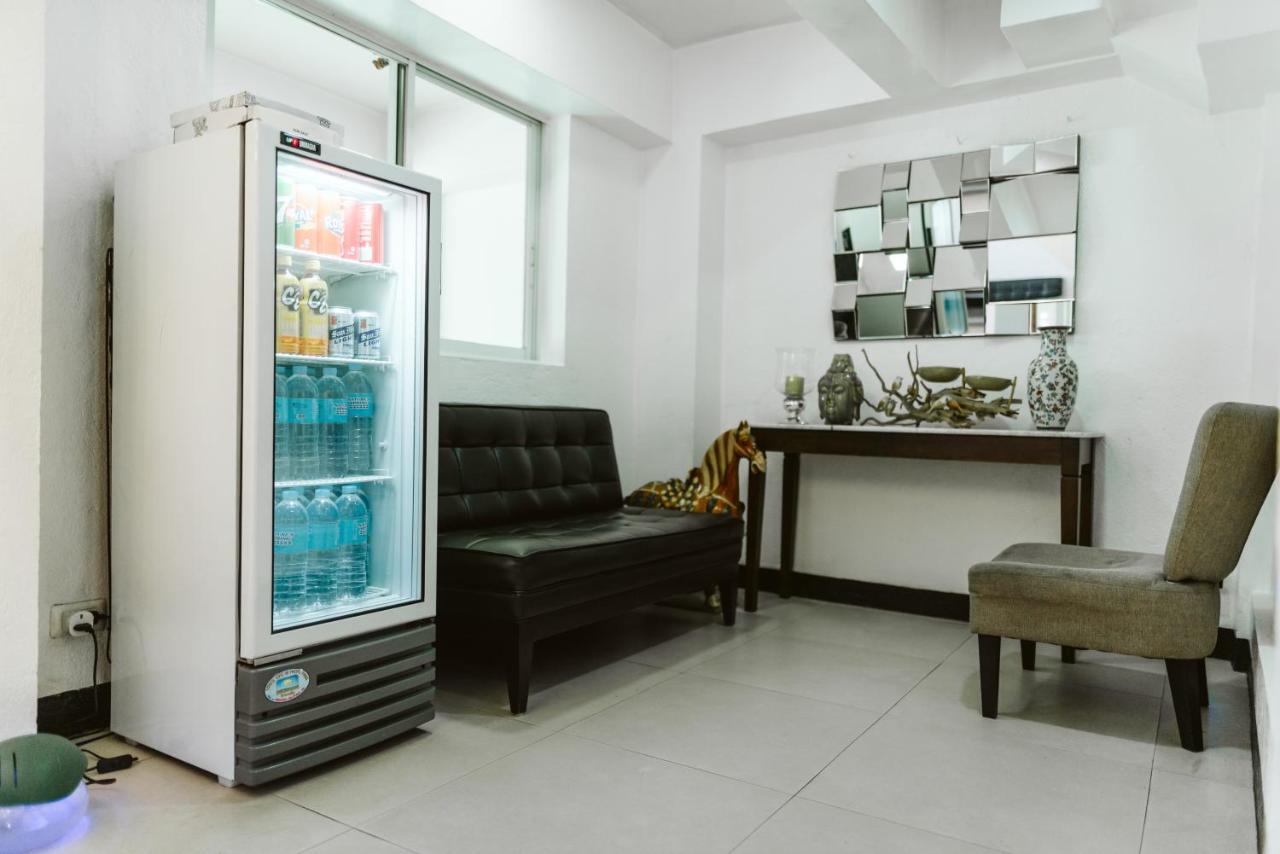San Agustin Residences Makati City Bagian luar foto