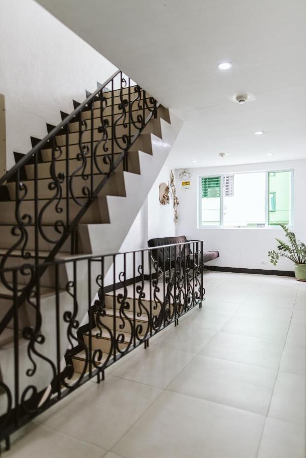San Agustin Residences Makati City Bagian luar foto